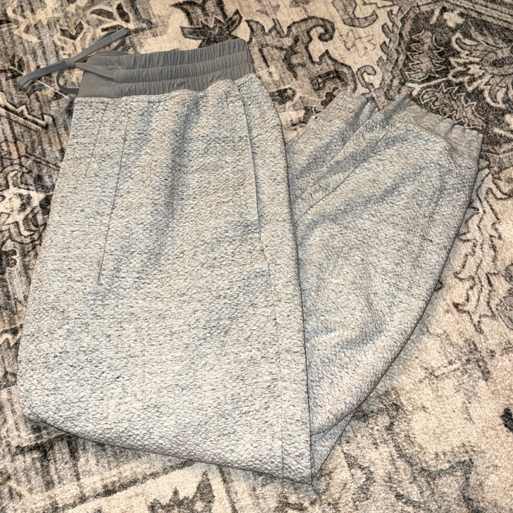Men’s Lululemon At Ease Gray Sweatpants Size XL